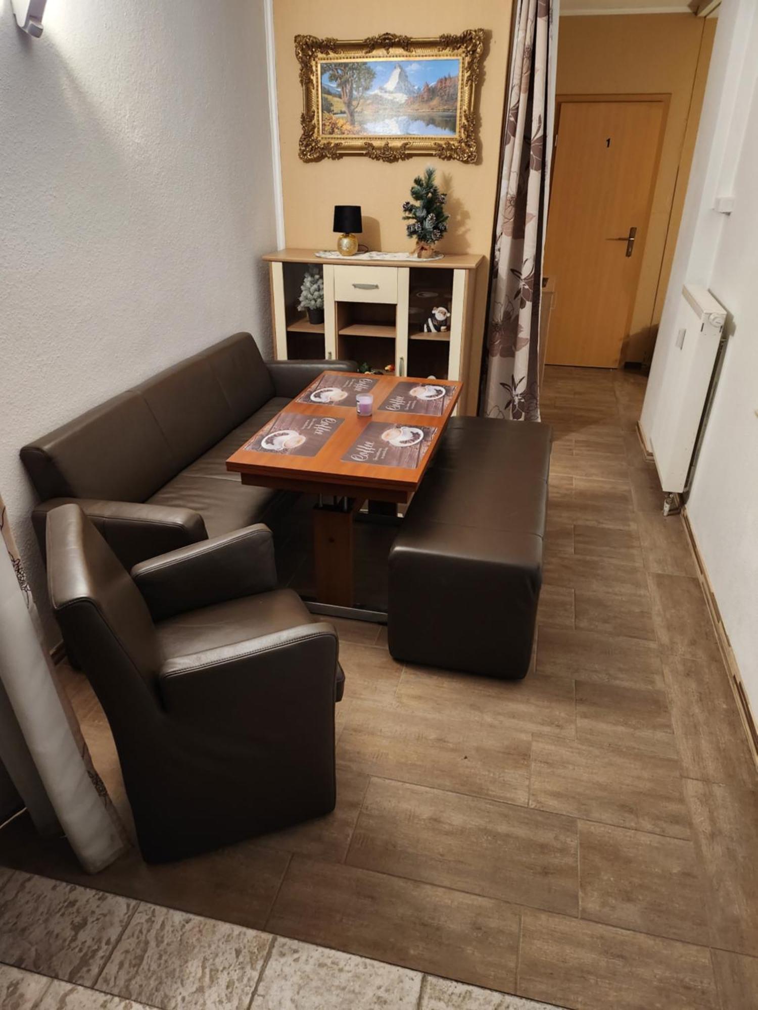 Halle, Top -Preise, 79 Qm Sd Fewo, Eg, Wahlweise Mit 1- 3 Dz, Tv Lounge, Kueche, Bad Wc Einfach Und Gut, Langzeitmieter Vb Preise ハレ エクステリア 写真