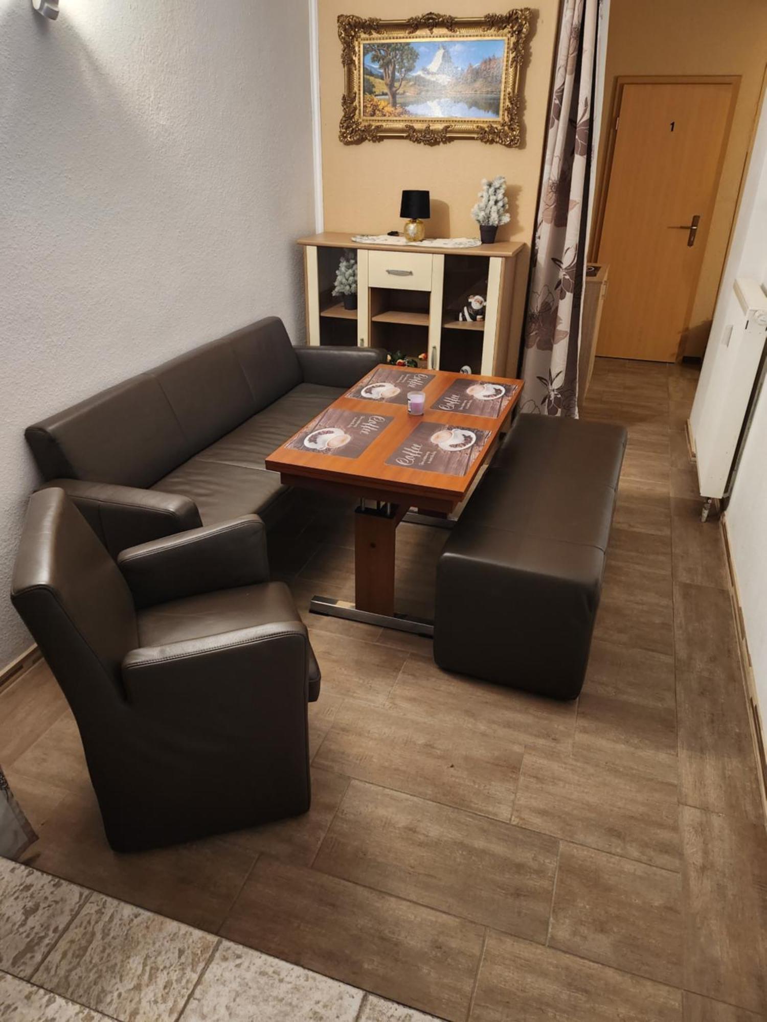 Halle, Top -Preise, 79 Qm Sd Fewo, Eg, Wahlweise Mit 1- 3 Dz, Tv Lounge, Kueche, Bad Wc Einfach Und Gut, Langzeitmieter Vb Preise ハレ エクステリア 写真