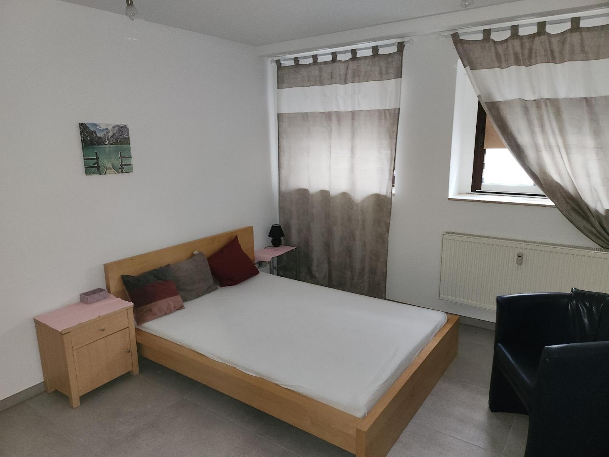 Halle, Top -Preise, 79 Qm Sd Fewo, Eg, Wahlweise Mit 1- 3 Dz, Tv Lounge, Kueche, Bad Wc Einfach Und Gut, Langzeitmieter Vb Preise ハレ エクステリア 写真